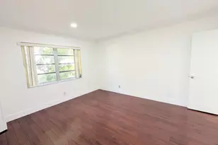 860 SE 6th Ave, Deerfield Beach, FL 33441 - Photo 7