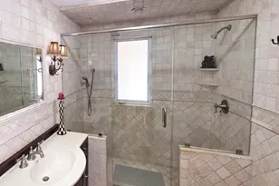 4200 N Surf Rd, Hollywood, FL 33019 - Photo 27