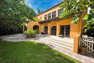 4200 N Surf Rd, Hollywood, FL 33019 - Photo 3