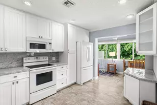 11212 Quail Covey Rd, Boynton Beach, FL 33436 - Photo 9