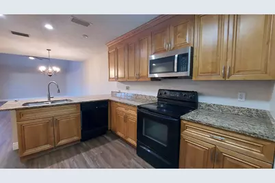 1100 SE Mitchell Avenue #503, Port Saint Lucie, FL 34952 - Photo 9