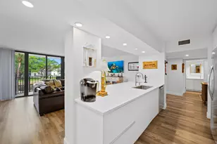 799 Jeffery St, Boca Raton, FL 33487 - Photo 1