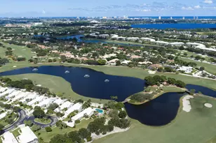 2557 Seminole Cir, West Palm Beach, FL 33409 - Photo 47