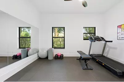 2557 Seminole Circle, West Palm Beach, FL 33409 - Photo 31