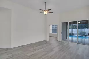 324 NW Bentley Cir, Port Saint Lucie, FL 34986 - Photo 21