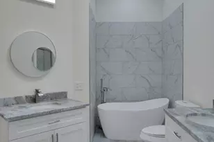 324 NW Bentley Cir, Port Saint Lucie, FL 34986 - Photo 31