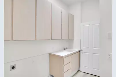 324 NW Bentley Circle, Port Saint Lucie, FL 34986 - Photo 35