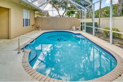 324 NW Bentley Circle, Port Saint Lucie, FL 34986 - Photo 39