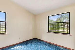 398 SW Ray Ave, Port Saint Lucie, FL 34983 - Photo 23