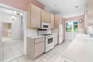 1115 Gator Trail, West Palm Beach, FL 33409 - Photo 19