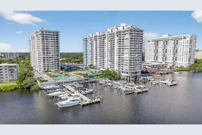 18051 Biscayne Boulevard #1104, Aventura, FL 33160 - Photo 1