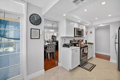 18051 Biscayne Boulevard #1104, Aventura, FL 33160 - Photo 27