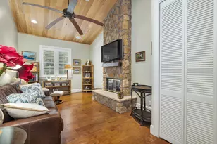 115 Alpine Rd, West Palm Beach, FL 33405 - Photo 11