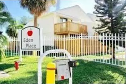 643 Executive Center Drive #Q-102, West Palm Beach, FL 33401 - Photo 1