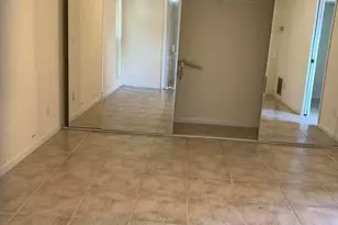 643 Executive Center Dr, West Palm Beach, FL 33401 - Photo 7