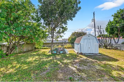 844 Bradley Street, West Palm Beach, FL 33405 - Photo 25