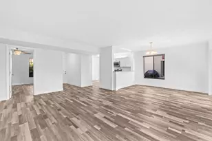 10679 Ocean Palm Way, Boynton Beach, FL 33437 - Photo 9