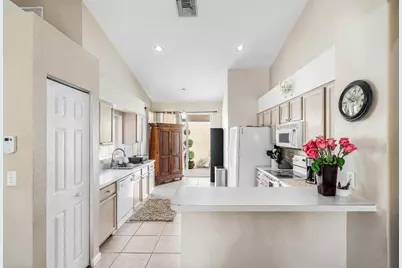 8094 Sago Palm Lane, Boynton Beach, FL 33436 - Photo 17