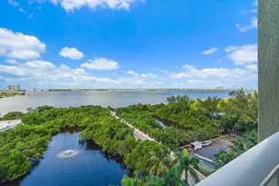 5050 N Ocean Dr, Singer Island, FL 33404 - Photo 27