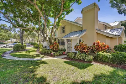 2401 Amherst Court, Boynton Beach, FL 33436 - Photo 1