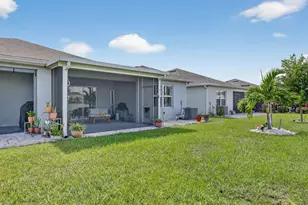 812 Persimmon Pl, Fort Pierce, FL 34981 - Photo 33