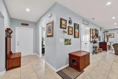 812 Persimmon Place, Fort Pierce, FL 34981 - Photo 7