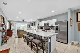 812 Persimmon Pl, Fort Pierce, FL 34981 - Photo 13