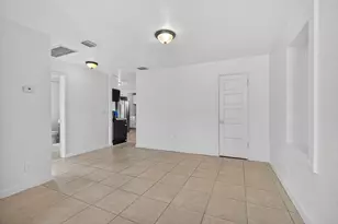 146 W 18th St, West Palm Beach, FL 33404 - Photo 7