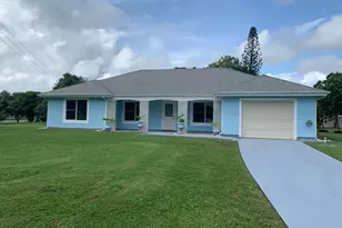 1592 SE Burning Ct, Port Saint Lucie, FL 34952 - Photo 1