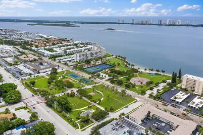 301 Lake Shore Drive #802, West Palm Beach, FL 33403 - Photo 47