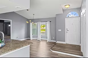 2230 SE Dill Ln SE, Port Saint Lucie, FL 34952 - Photo 9