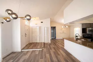 2230 SE Dill Ln SE, Port Saint Lucie, FL 34952 - Photo 15