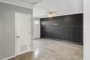 2230 SE Dill Ln SE, Port Saint Lucie, FL 34952 - Photo 3