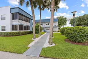 74 Normandy B, Delray Beach, FL 33484 - Photo 19