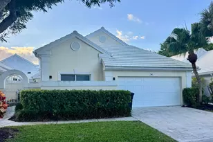 18 Selby Ln, Palm Beach Gardens, FL 33418 - Photo 1