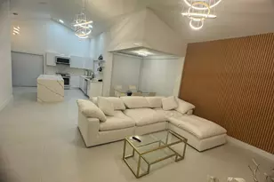 18 Selby Ln, Palm Beach Gardens, FL 33418 - Photo 3