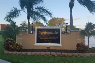 503 Springdale Cir, Palm Springs, FL 33461 - Photo 3