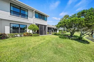 5610 SE Foxcross Pl, Stuart, FL 34997 - Photo 31