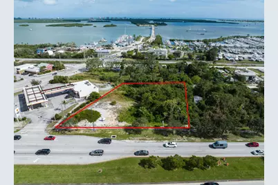 1988 N US Hwy 1, Fort Pierce, FL 34946 - Photo 1