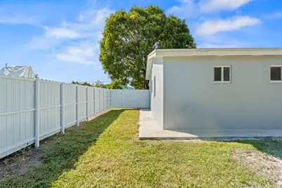 348 Lanier Drive, Lake Worth Beach, FL 33461 - Photo 41