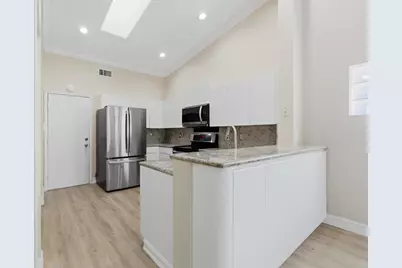 9734 Harbour Lake Circle, Boynton Beach, FL 33437 - Photo 7