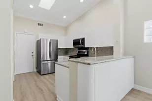 9734 Harbour Lake Cir, Boynton Beach, FL 33437 - Photo 7