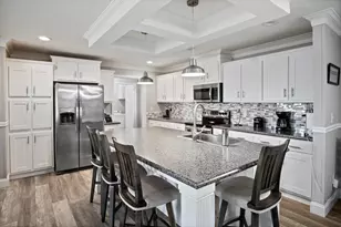 8328 SE Swan Ave, Hobe Sound, FL 33455 - Photo 11