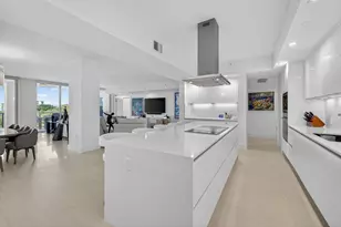 20155 Boca W Dr, Boca Raton, FL 33434 - Photo 7