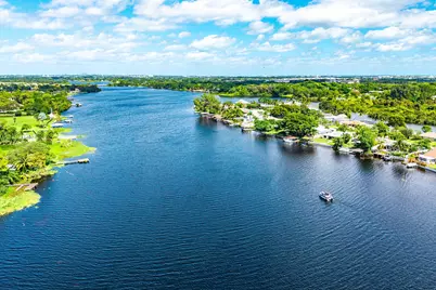 6853 Bayshore Drive, Lantana, FL 33462 - Photo 37