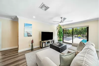 6853 Bayshore Drive, Lantana, FL 33462 - Photo 21