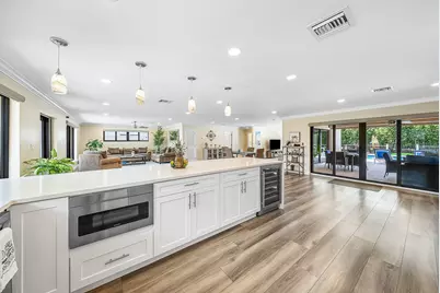 6853 Bayshore Drive, Lantana, FL 33462 - Photo 17