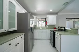 9811 NW 26th Ct, Coral Springs, FL 33065 - Photo 17