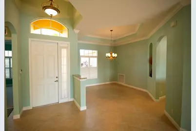 385 NW Sheffield Circle, Port Saint Lucie, FL 34983 - Photo 3