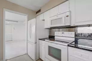 132 Lakeshore Dr, North Palm Beach, FL 33408 - Photo 13